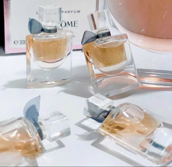 Nước hoa nữ Lancome La Vie Est Belle 4ml unbox - Hình ảnh 2