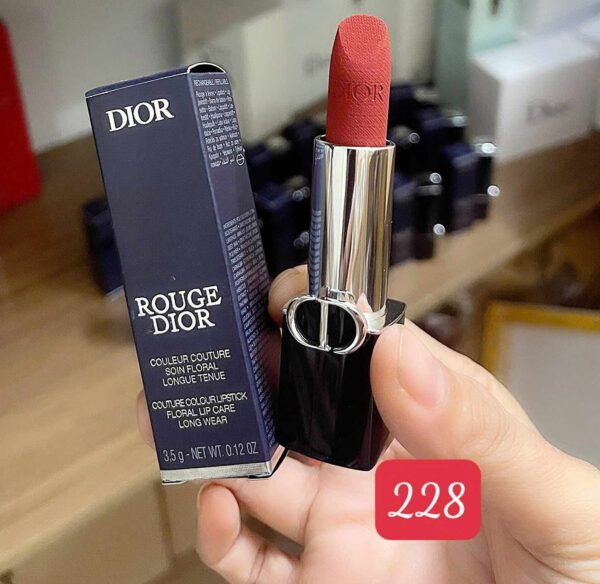 Son thỏi Dior Rouge Dior bản new nắp hít các màu : 100-200-217-228-360-505-539-558-624-720-724-764-772-777-888-999